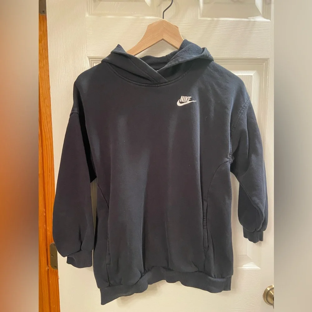 Nike Boys’ Hoodie – Black/Charcoal – Size M/L - Picture 1 of 5